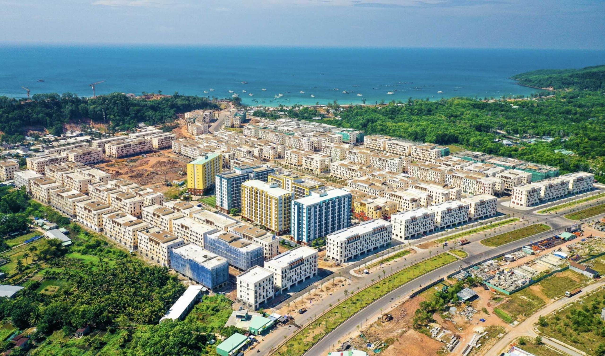 anh thuc te sun grand city new an thoi scaled