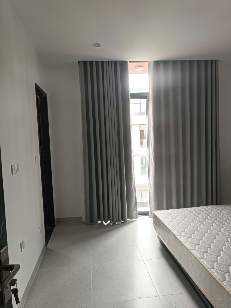 Cho thuê Nhà nguyên căn tại Meyhomes Phú Quốc Z7612938806096 A122640bea3ab4f645622811a5a7b573 768x1024